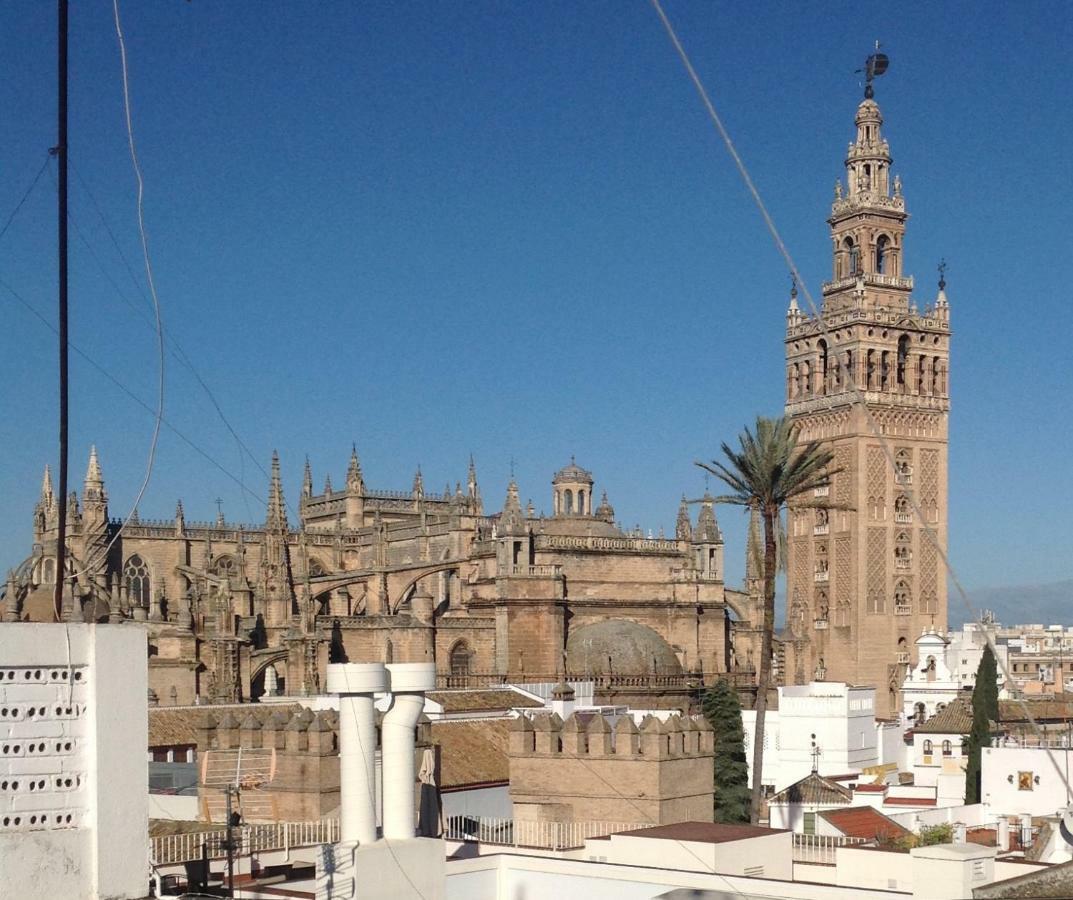 Villa Elvira, Exclusive Pool And Gardens In The Heart Of Sevilla Esterno foto