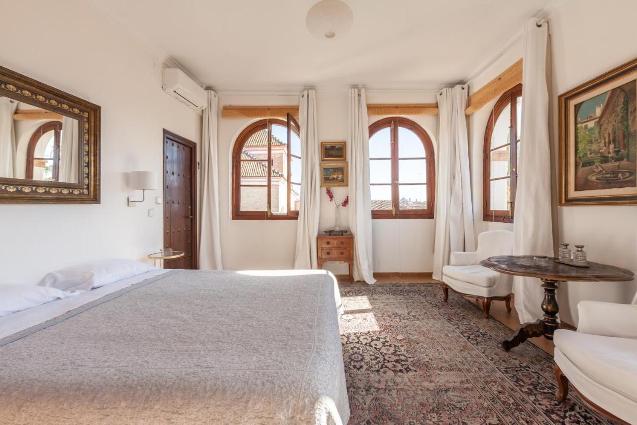 Villa Elvira, Exclusive Pool And Gardens In The Heart Of Sevilla Esterno foto
