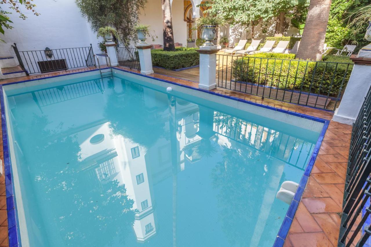 Villa Elvira, Exclusive Pool And Gardens In The Heart Of Sevilla Esterno foto